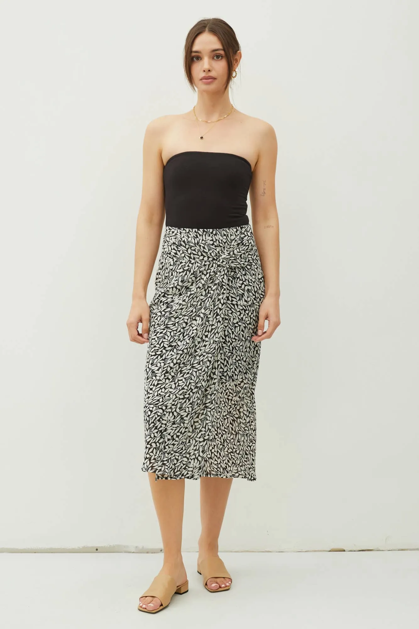 PRINT DRAPED SIDE KNOT MIDI SKIRT